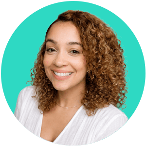 Mariela Cisneros headshot